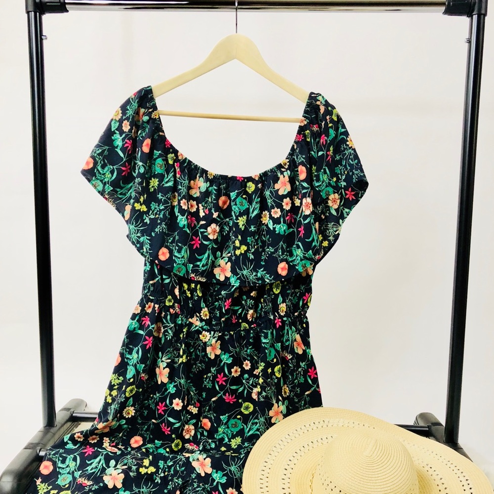 Plus Size Maxi Jumpsuit - Picture 7 of 7